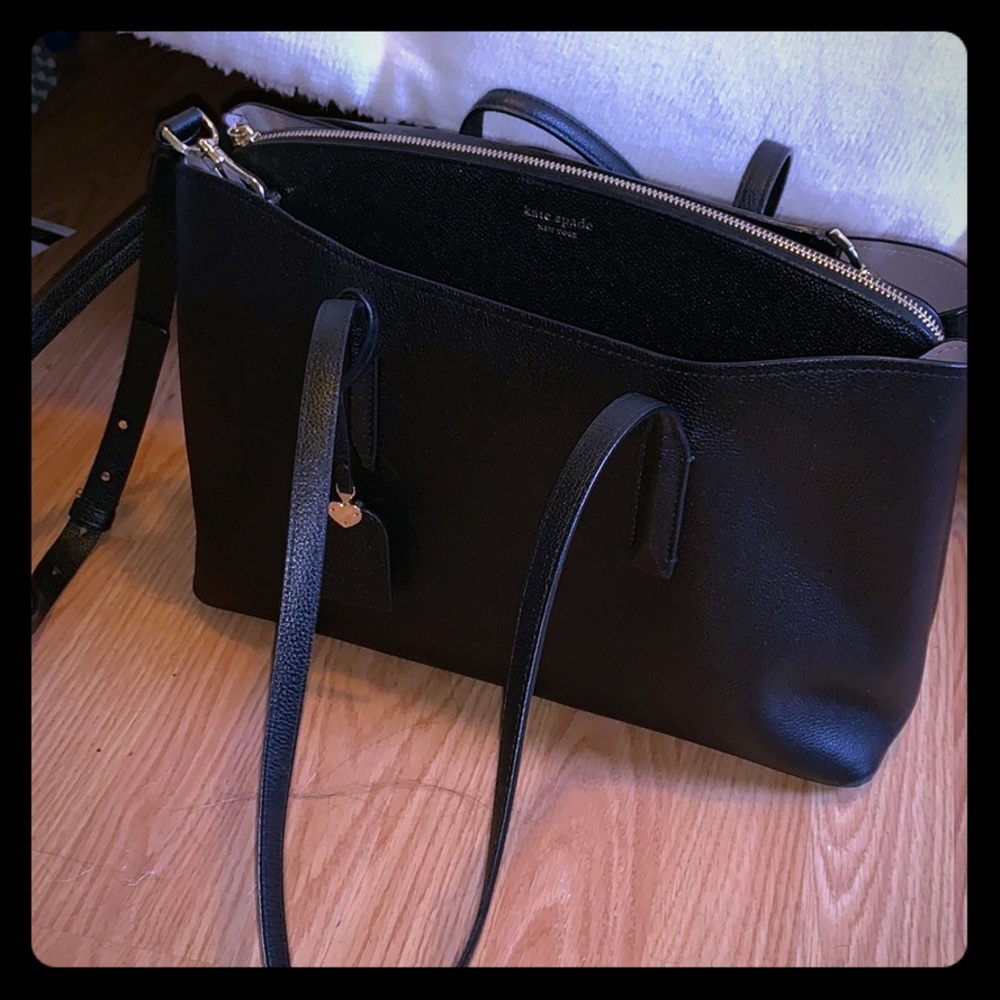 Kate spade purse with 11” laptop slot♠️